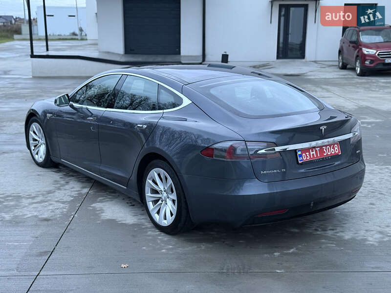 Лифтбек Tesla Model S 2016 в Луцке фото 16 Лифтбек Tesla Model S 2016 в Луцке