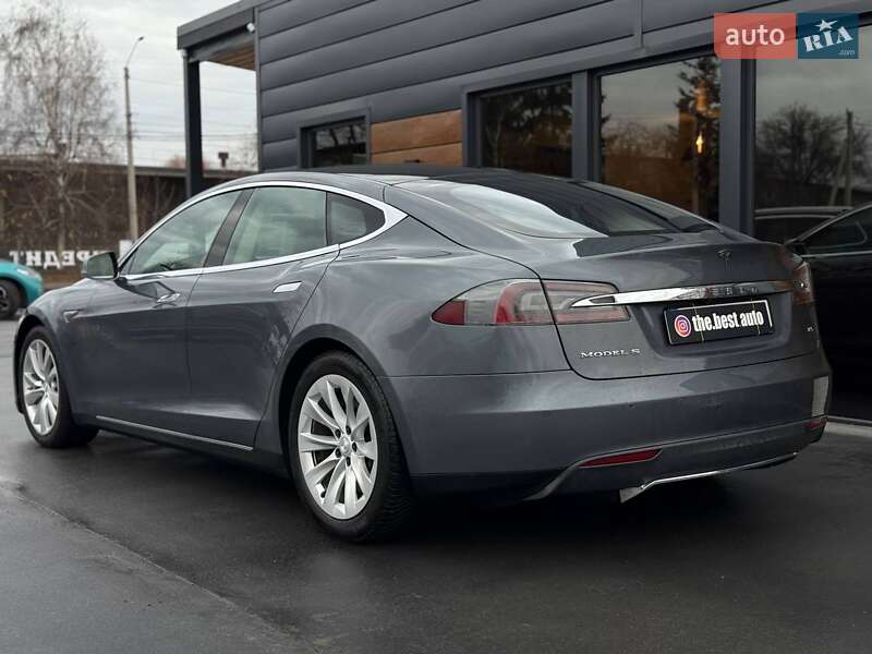 Лифтбек Tesla Model S 2014 в Ровно фото 9 Лифтбек Tesla Model S 2014 в Ровно