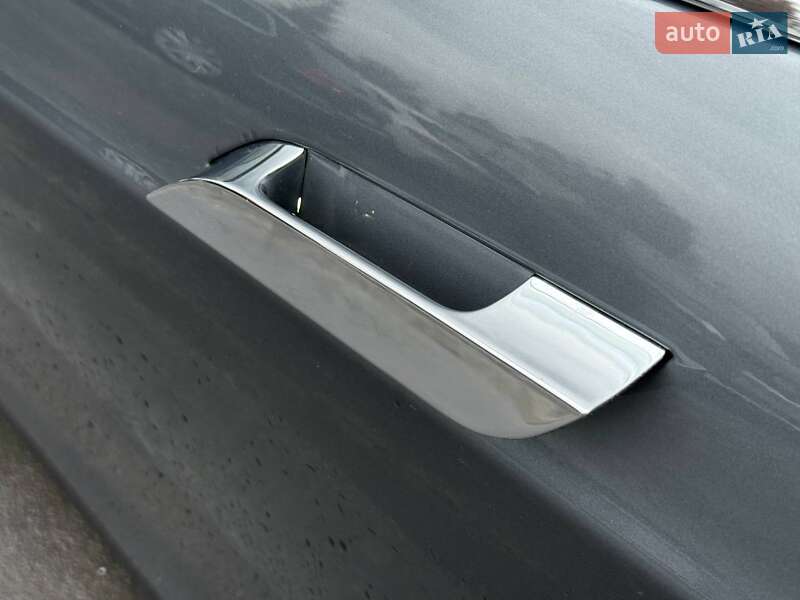 Лифтбек Tesla Model S 2014 в Ровно фото 17 Лифтбек Tesla Model S 2014 в Ровно