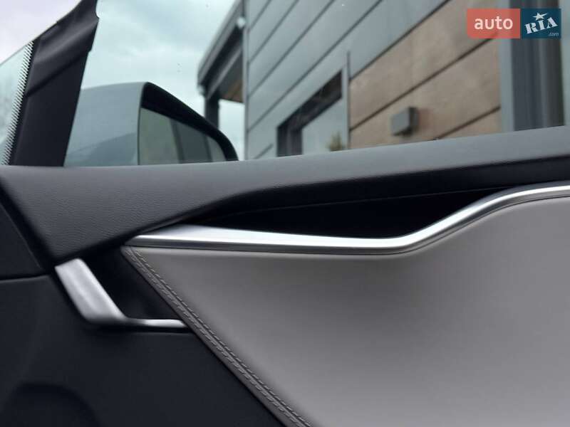 Лифтбек Tesla Model S 2014 в Ровно фото 62 Лифтбек Tesla Model S 2014 в Ровно