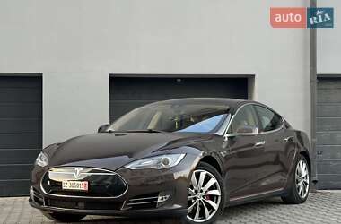 Ліфтбек Tesla Model S 2014 в Тернополі