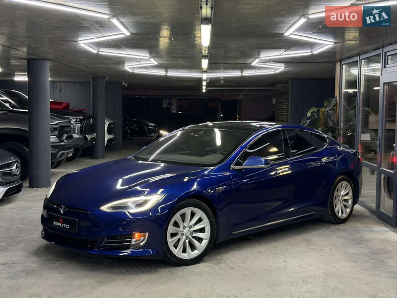 Лифтбек Tesla Model S 2016 в Одессе фото 6 Лифтбек Tesla Model S 2016 в Одессе