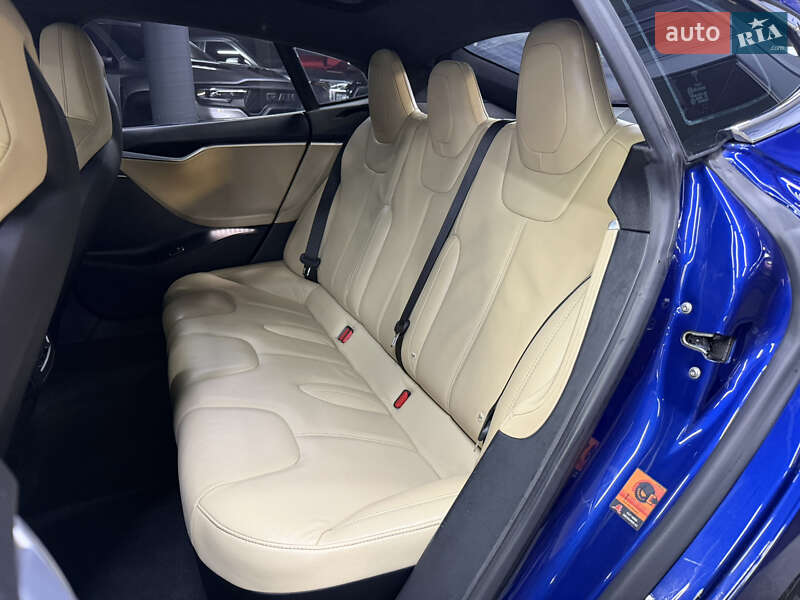 Лифтбек Tesla Model S 2016 в Одессе фото 22 Лифтбек Tesla Model S 2016 в Одессе