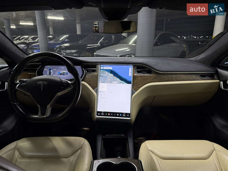 Лифтбек Tesla Model S 2016 в Одессе фото 26 Лифтбек Tesla Model S 2016 в Одессе