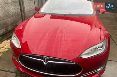 Лифтбек Tesla Model S 2014 в Киеве