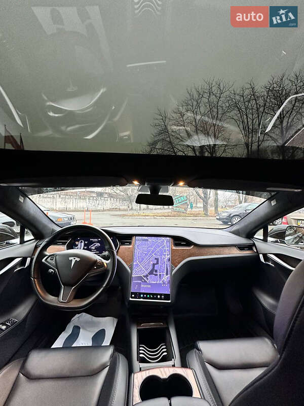 Ліфтбек Tesla Model S 2021 в Києві