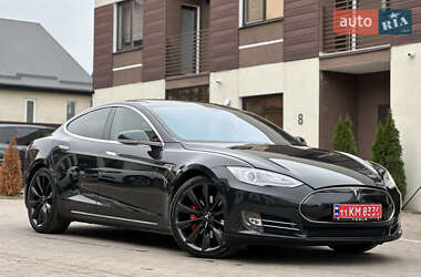 Ліфтбек Tesla Model S 2013 в Одесі