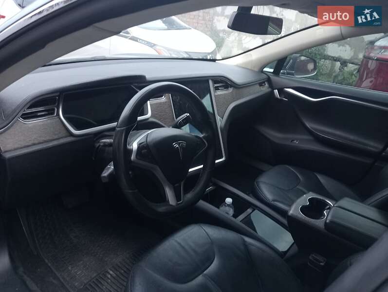 Лифтбек Tesla Model S 2013 в Шепетовке
