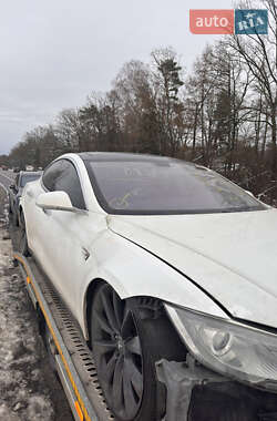 Лифтбек Tesla Model S 2013 в Львове