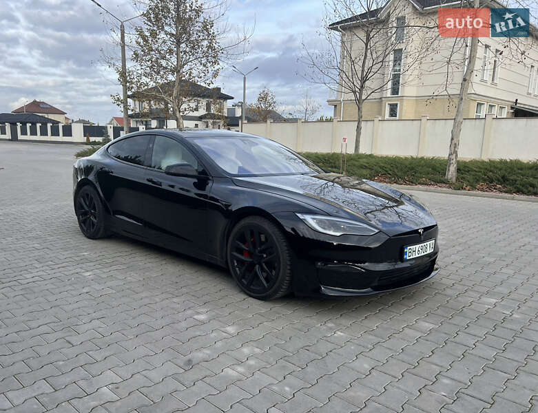 Лифтбек Tesla Model S 2023 в Одессе