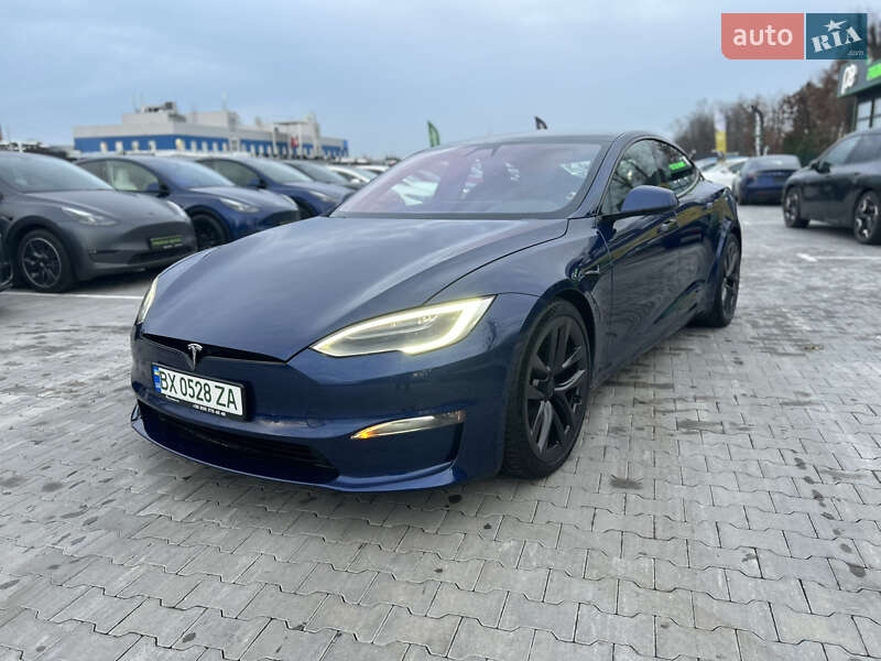 Лифтбек Tesla Model S 2021 в Киеве фото 3 Лифтбек Tesla Model S 2021 в Киеве