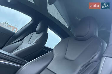 Лифтбек Tesla Model S 2021 в Киеве