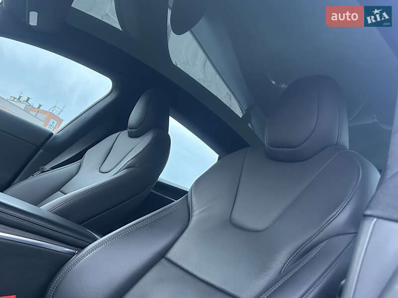 Лифтбек Tesla Model S 2021 в Киеве фото 21 Лифтбек Tesla Model S 2021 в Киеве