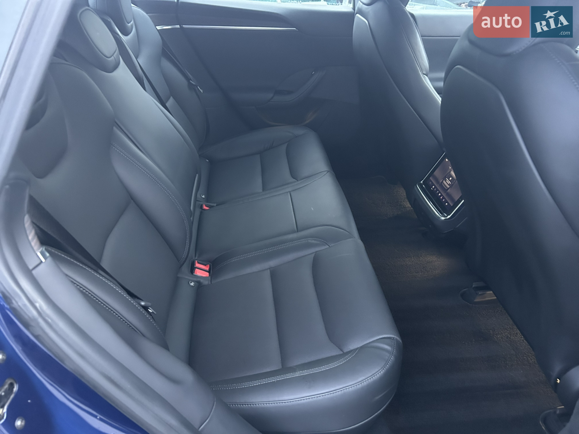 Tesla Model S 2021 VIN 5YJSA1E51NF464682 фото оголошення 27 з 32