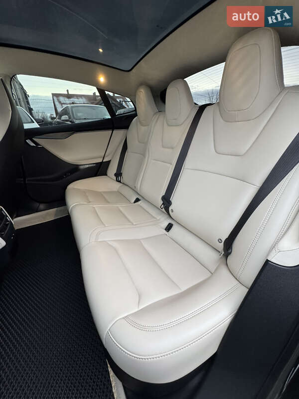 Ліфтбек Tesla Model S 2018 в Івано-Франківську фото 23 Ліфтбек Tesla Model S 2018 в Івано-Франківську