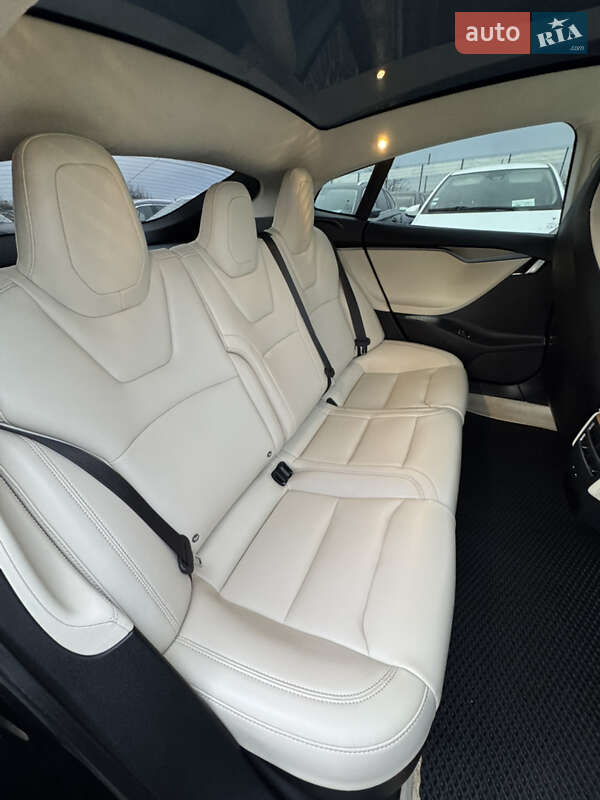 Ліфтбек Tesla Model S 2018 в Івано-Франківську фото 34 Ліфтбек Tesla Model S 2018 в Івано-Франківську