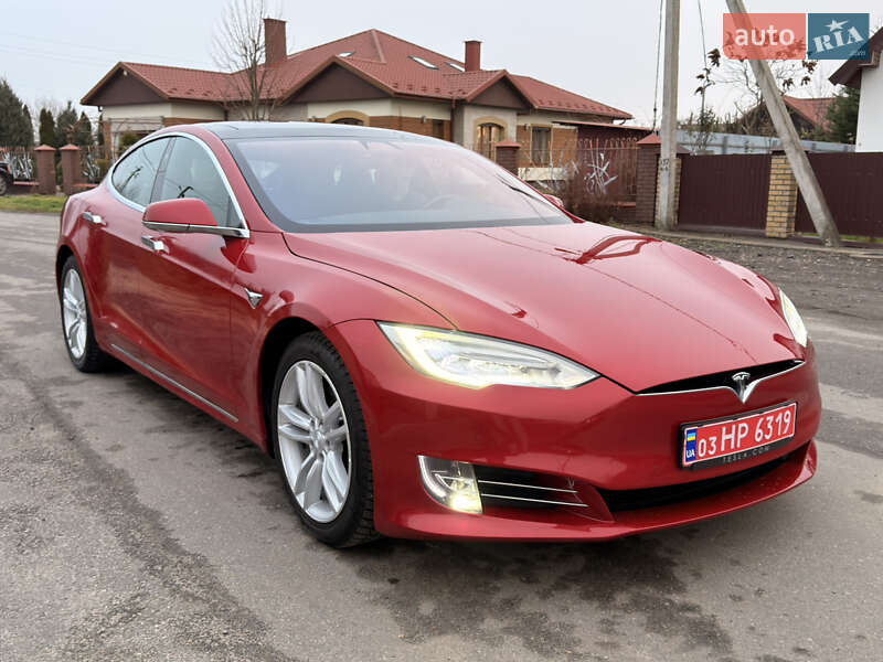 Tesla Model S 2017