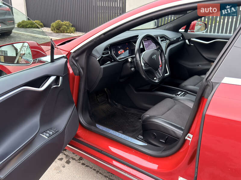 Лифтбек Tesla Model S 2017 в Ковеле фото 19 Лифтбек Tesla Model S 2017 в Ковеле