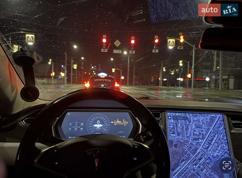 Лифтбек Tesla Model S 2014 в Виннице фото 6 Лифтбек Tesla Model S 2014 в Виннице
