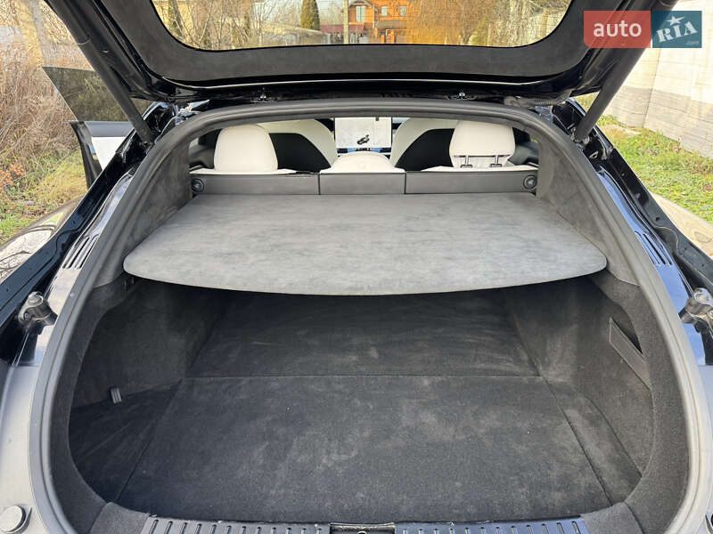 Лифтбек Tesla Model S 2022 в Харькове