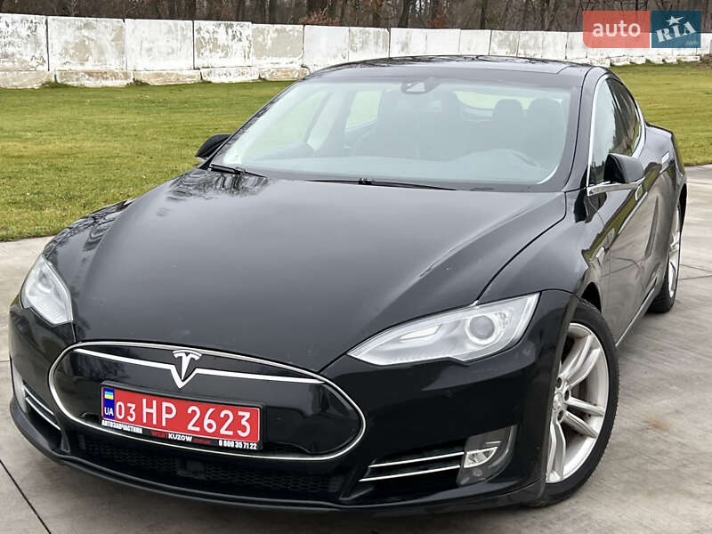 Ліфтбек Tesla Model S 2015 в Луцьку фото 2 Ліфтбек Tesla Model S 2015 в Луцьку