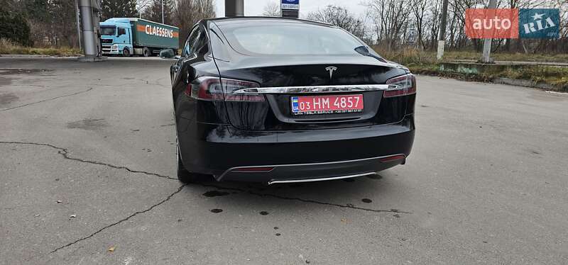 Лифтбек Tesla Model S 2014 в Тернополе