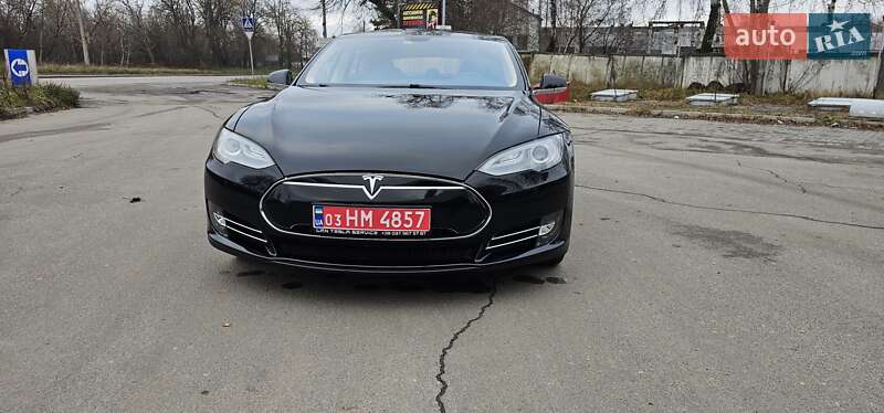 Лифтбек Tesla Model S 2014 в Тернополе