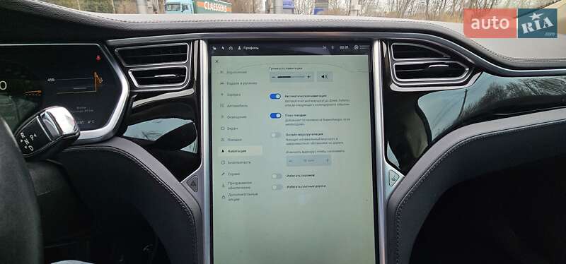 Лифтбек Tesla Model S 2014 в Тернополе