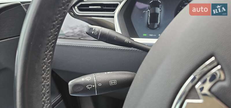 Лифтбек Tesla Model S 2014 в Тернополе