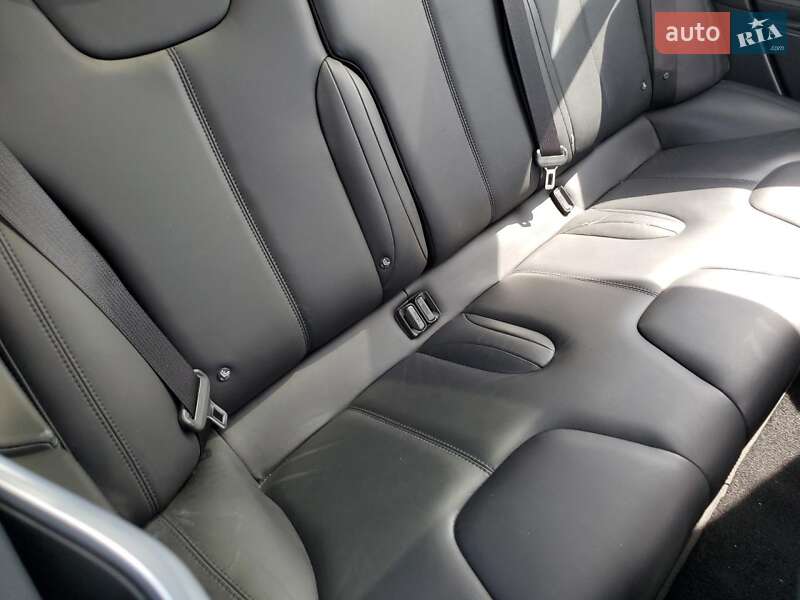 Ліфтбек Tesla Model S 2014 в Львові фото 8 Ліфтбек Tesla Model S 2014 в Львові