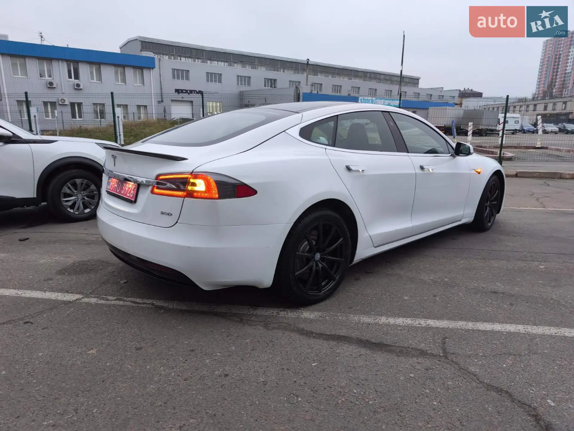 2018 Tesla Model S - мініатюра 8