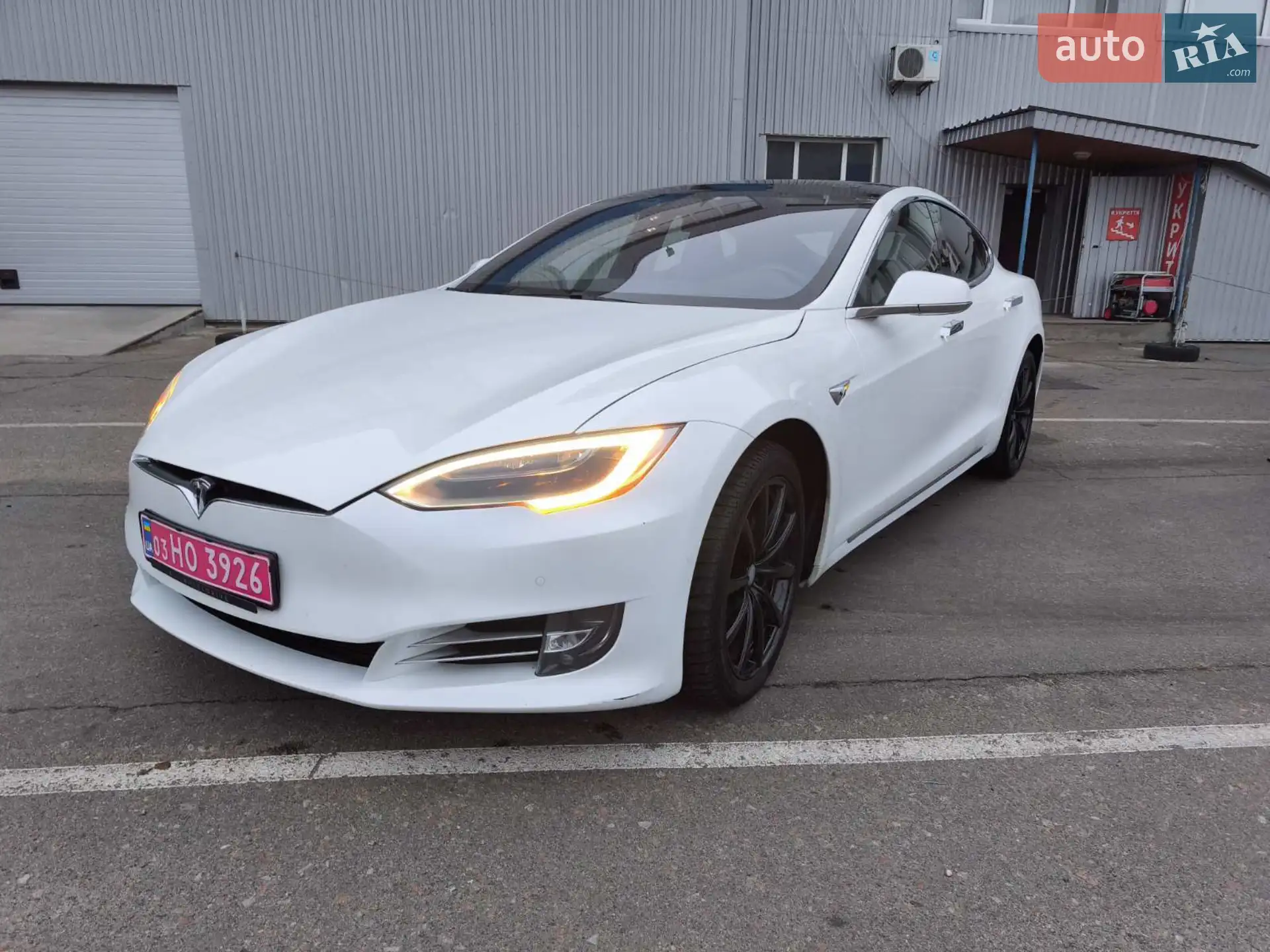 2018 Tesla Model S - мініатюра 16