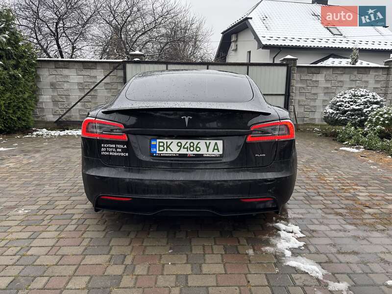 Лифтбек Tesla Model S 2021 в Ровно фото 11 Лифтбек Tesla Model S 2021 в Ровно