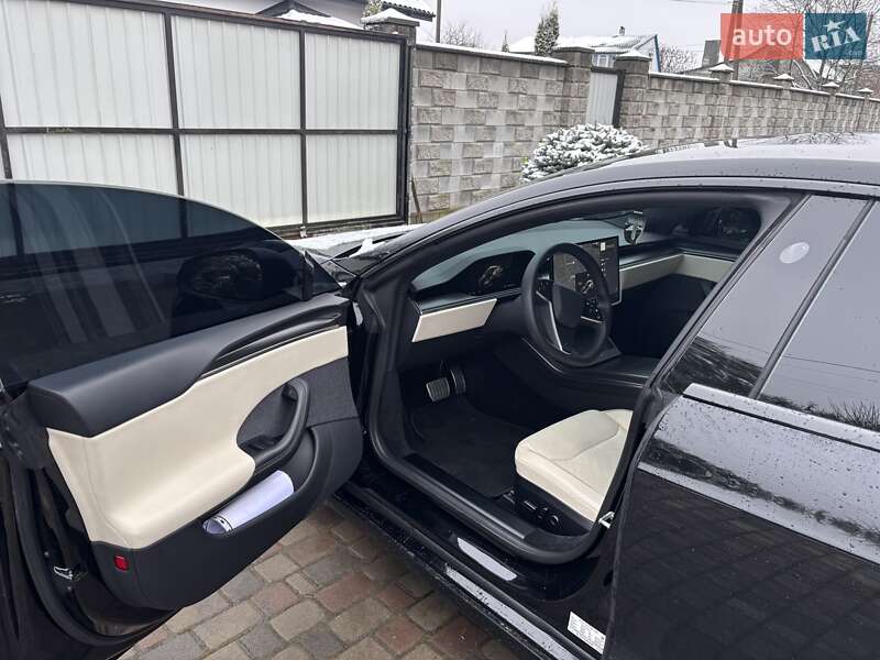 Лифтбек Tesla Model S 2021 в Ровно фото 16 Лифтбек Tesla Model S 2021 в Ровно