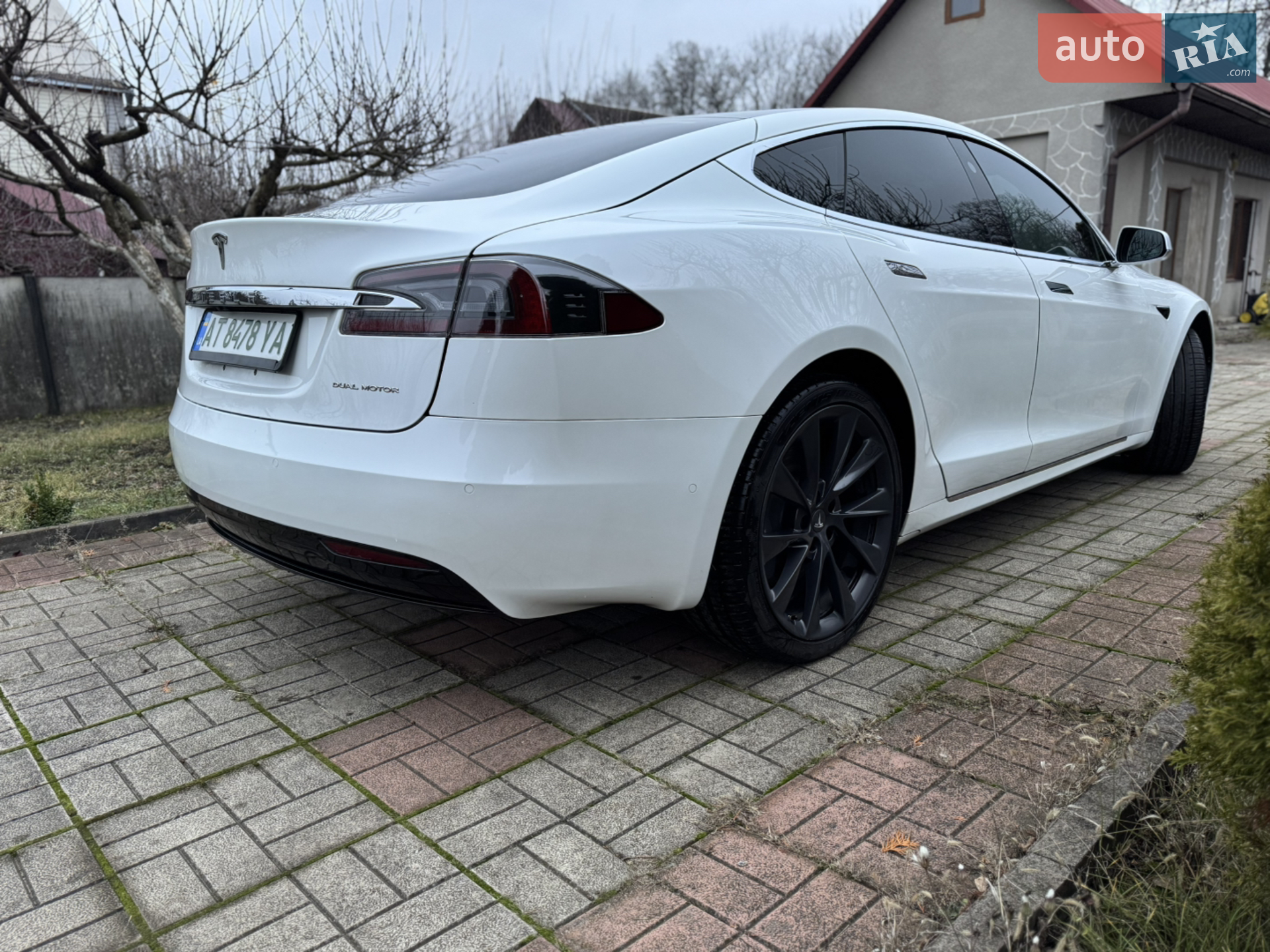 2020 Tesla Model S - мініатюра 17