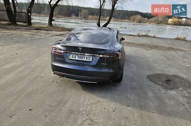 Ліфтбек Tesla Model S 2014 в Києві