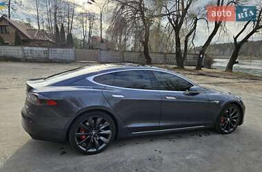Ліфтбек Tesla Model S 2014 в Києві