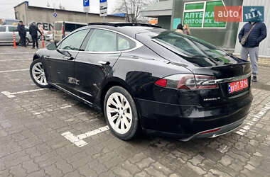 Лифтбек Tesla Model S 2015 в Луцке