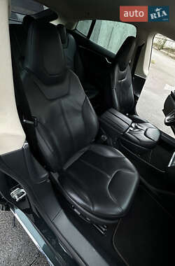 Лифтбек Tesla Model S 2014 в Киеве