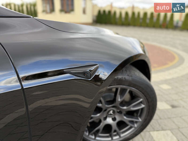 Лифтбек Tesla Model S 2024 в Дрогобыче фото 43 Лифтбек Tesla Model S 2024 в Дрогобыче