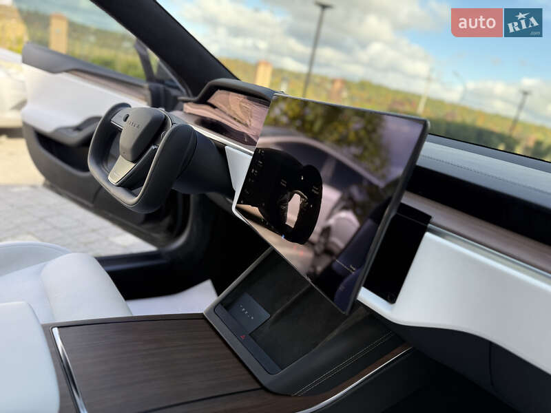 Лифтбек Tesla Model S 2024 в Дрогобыче фото 97 Лифтбек Tesla Model S 2024 в Дрогобыче
