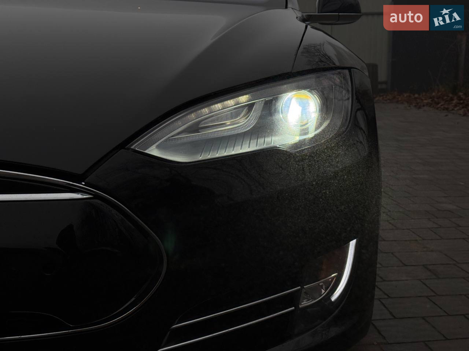 2015 Tesla Model S - мініатюра 30