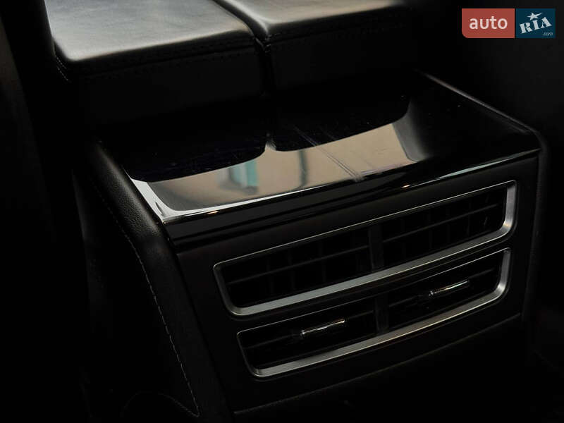 Лифтбек Tesla Model S 2015 в Тернополе фото 33 Лифтбек Tesla Model S 2015 в Тернополе