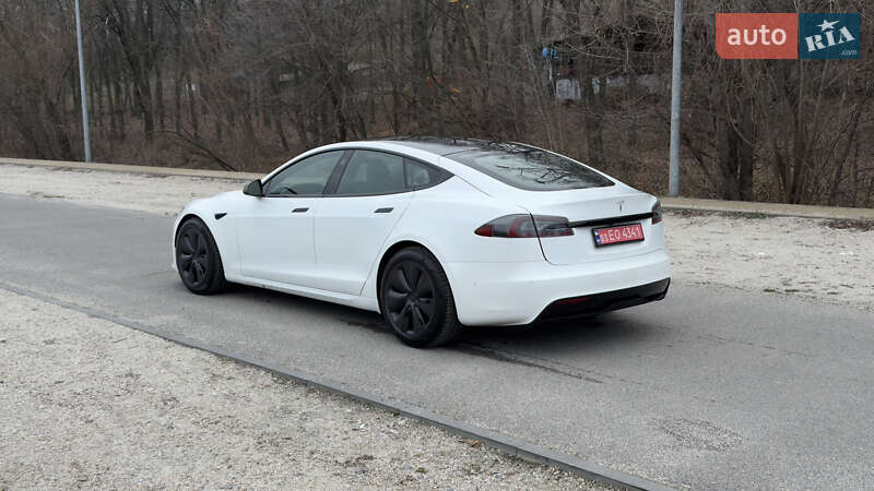 Лифтбек Tesla Model S 2021 в Днепре