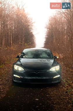 Лифтбек Tesla Model S 2022 в Тернополе
