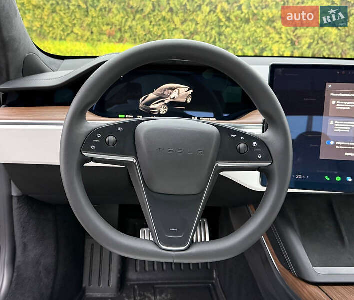 Ліфтбек Tesla Model S 2023 в Стрию