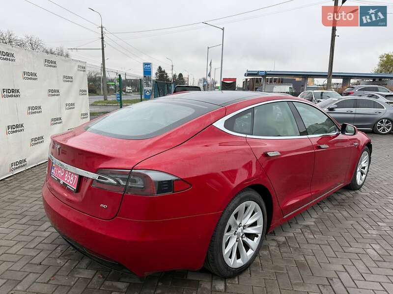 Лифтбек Tesla Model S 2016 в Луцке фото 3 Лифтбек Tesla Model S 2016 в Луцке