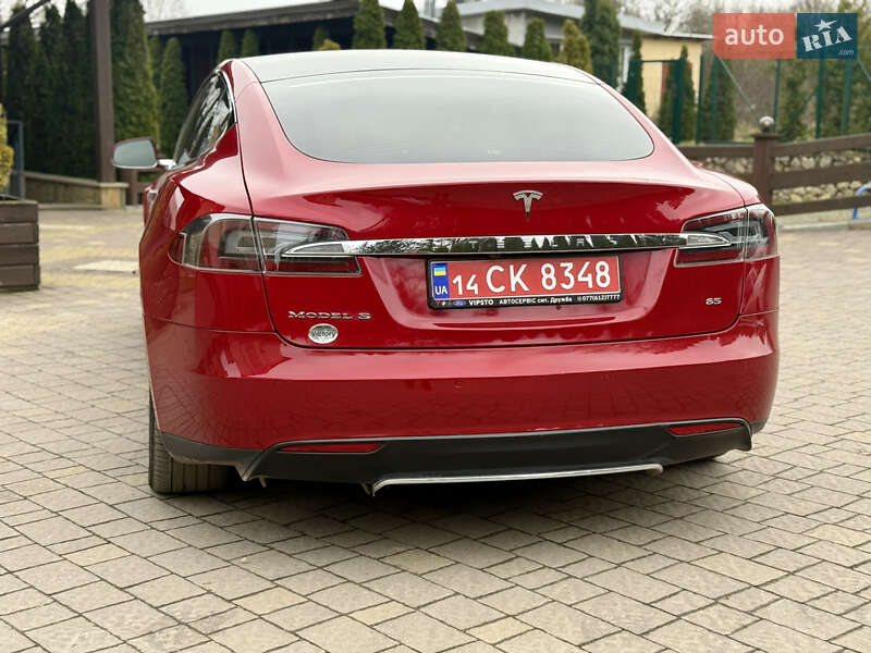 Лифтбек Tesla Model S 2014 в Тернополе