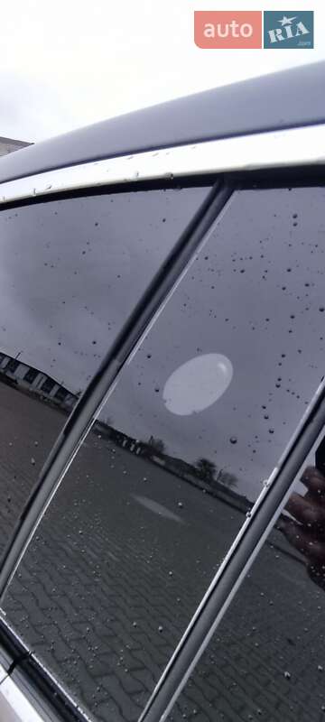 Лифтбек Tesla Model S 2016 в Сарнах