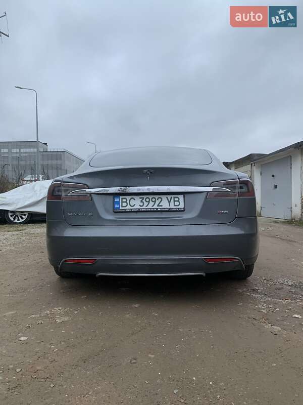 Лифтбек Tesla Model S 2013 в Львове фото 9 Лифтбек Tesla Model S 2013 в Львове